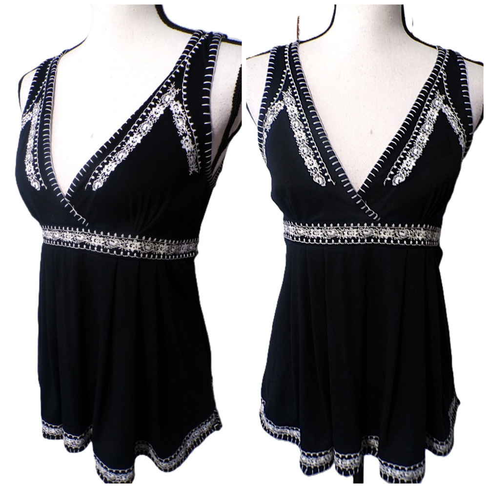 Y2k Wet Seal Babydoll top L Black White embroidery Coquette Whimsigoth fairygoth